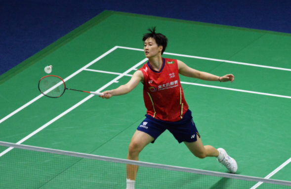 在对阵新加 在对阵新加