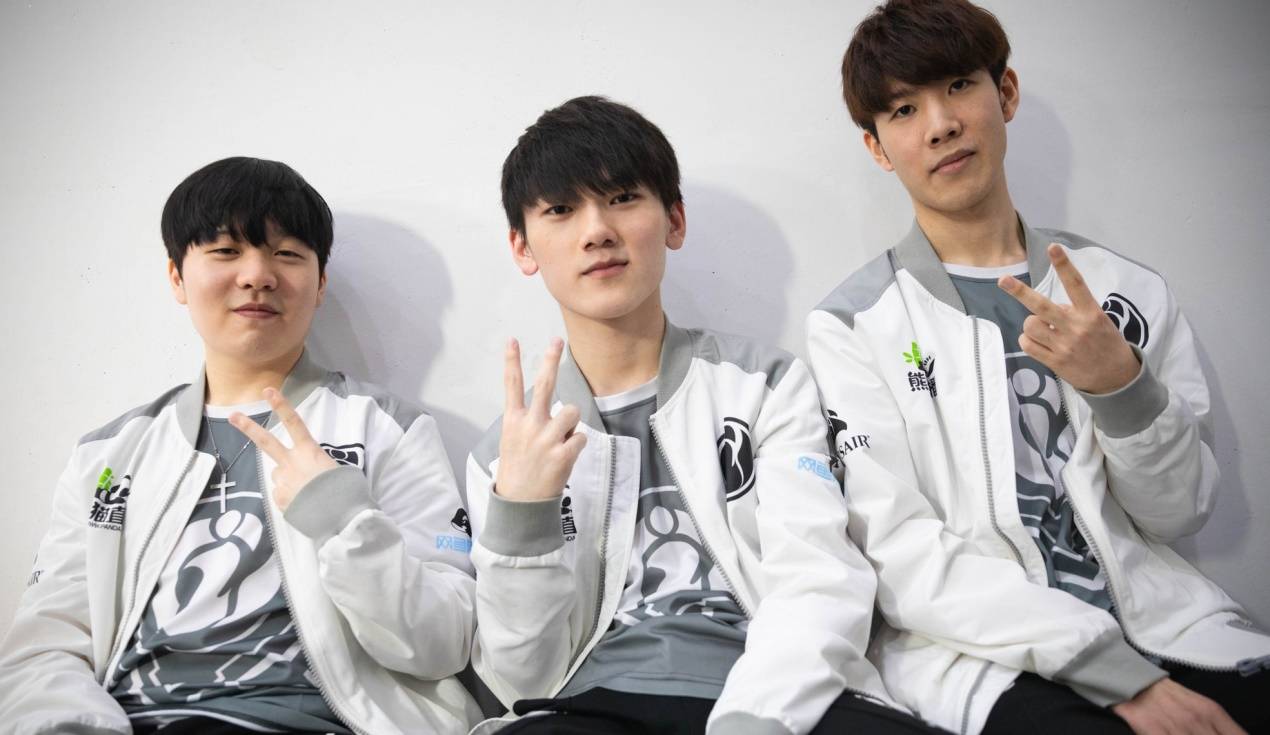 直以来具有 直以来具有