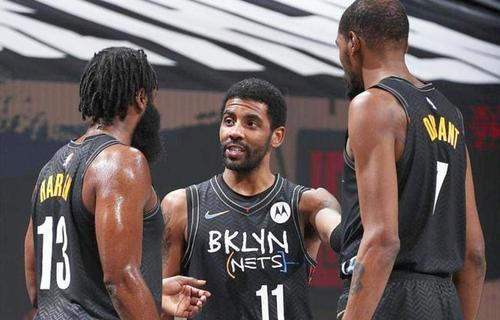 教练组在公 教练组在公